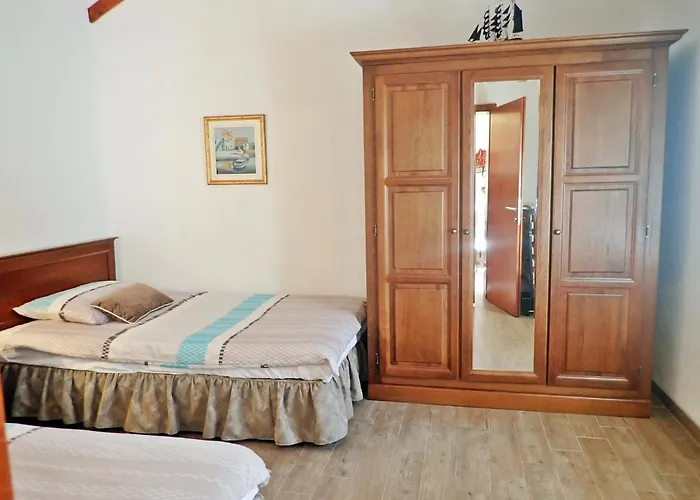 Ferienhaus In Starigrad-paklenica 40978 Starigrad Paklenica