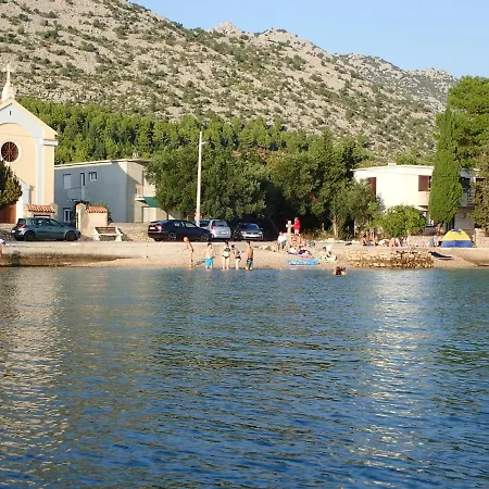 Nyaraló In Starigrad-paklenica 40978