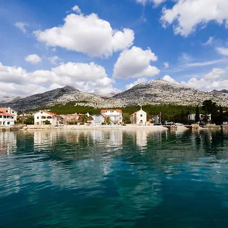 Nyaraló In Starigrad-paklenica 40978 *