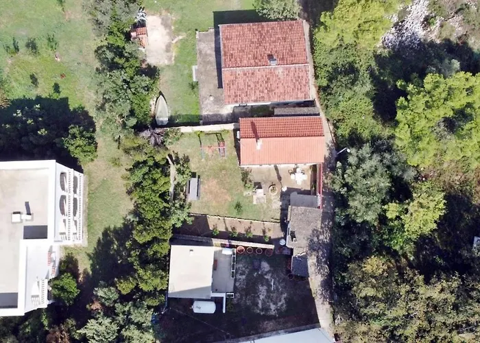 In Starigrad-paklenica 40978 Feriehus